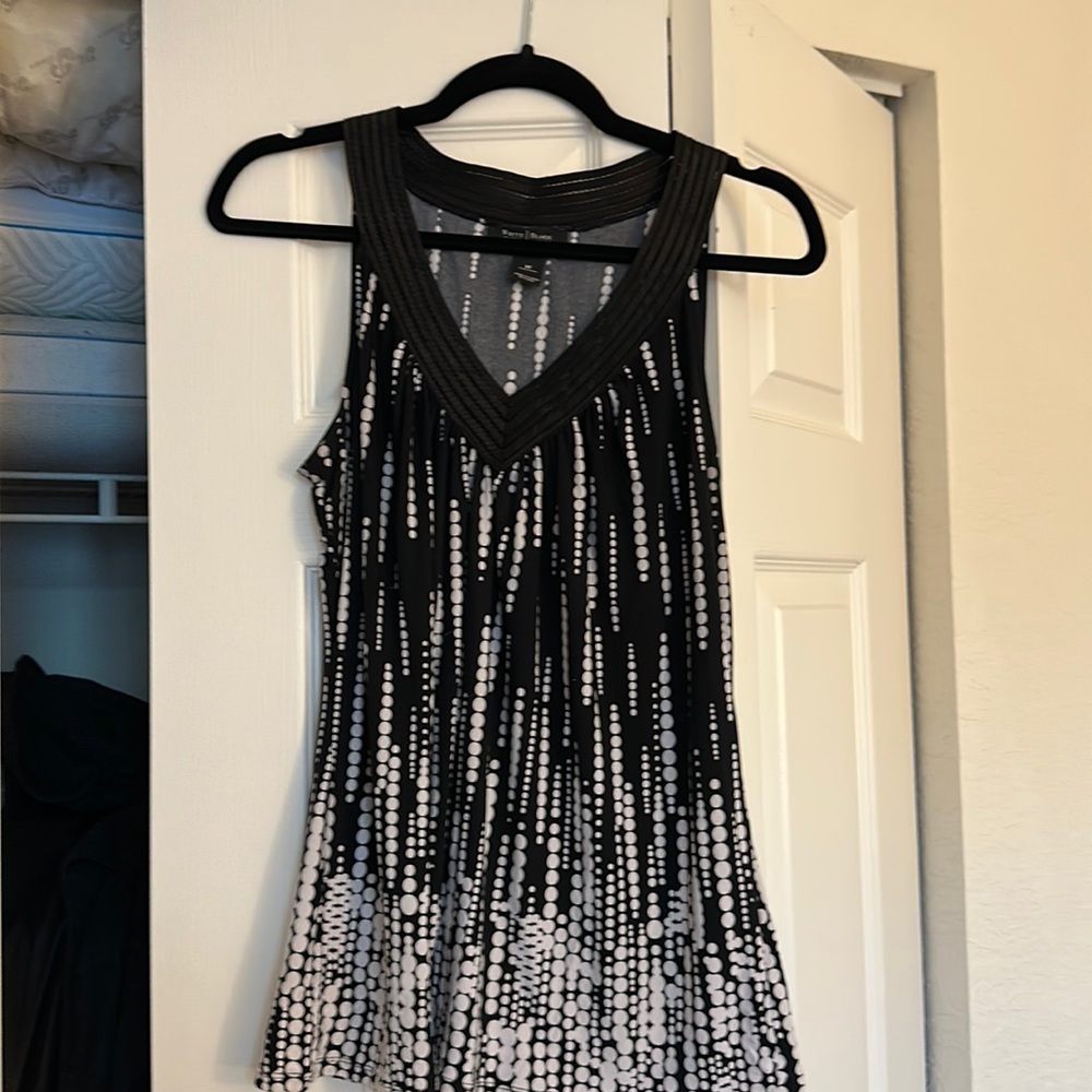 White House Black Market work blouse tank size medium